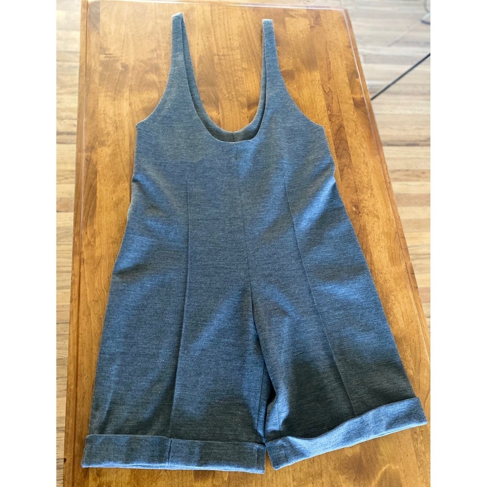 NEW GUNEX Women's Charcoal Gray Jumpsuit Shorts Made in Italy Size 6